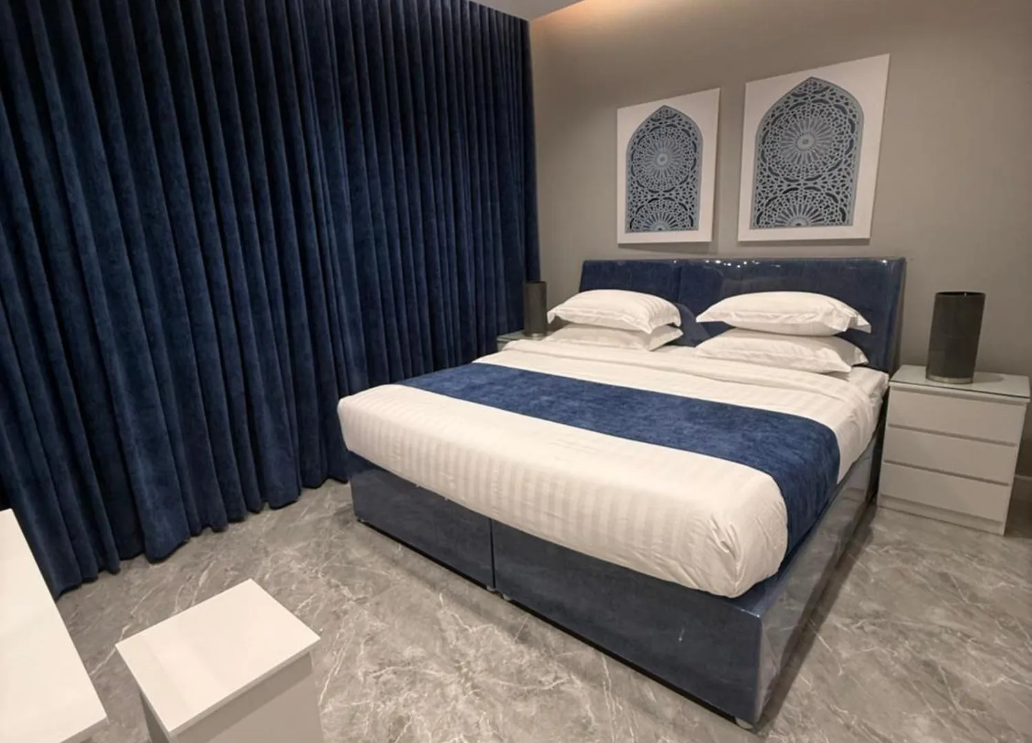 Jamal Royal Apartments Medina Saudi Arabia
